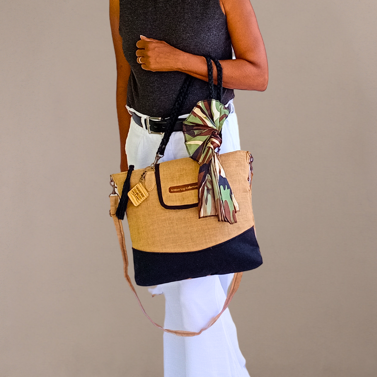Tote Set, Black Linen Trim